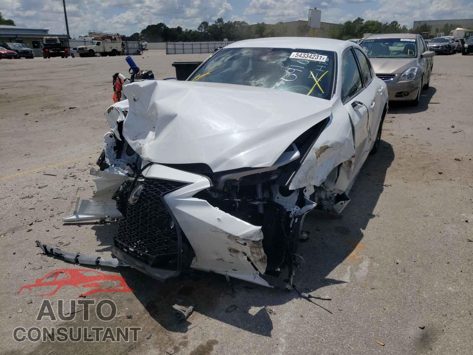 LEXUS IS 2021 - JTHGZ1B2XM5041042
