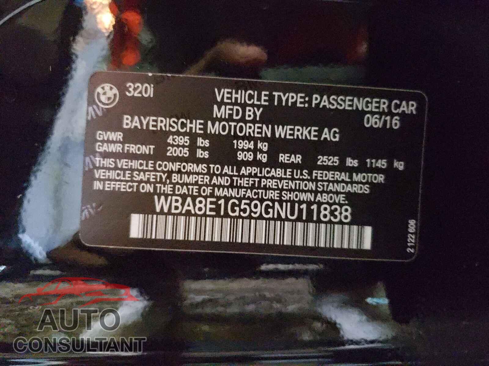 BMW 3 SERIES 2016 - WBA8E1G59GNU11838