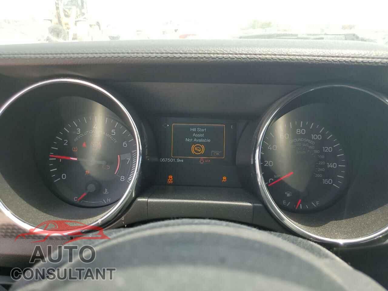 FORD MUSTANG 2016 - 1FA6P8CF2G5206346