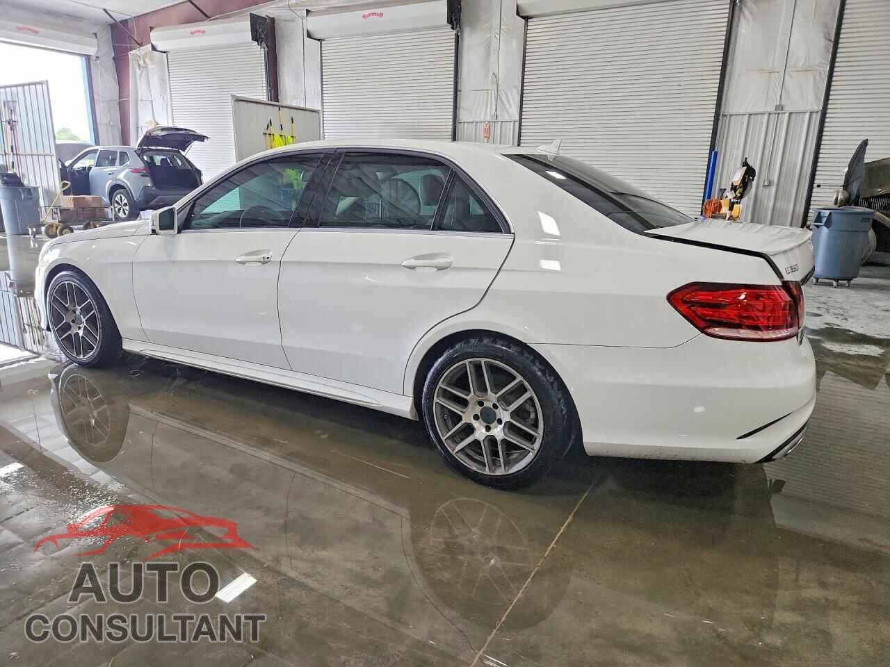 MERCEDES-BENZ E-CLASS 2014 - WDDHF8JB0EB032495