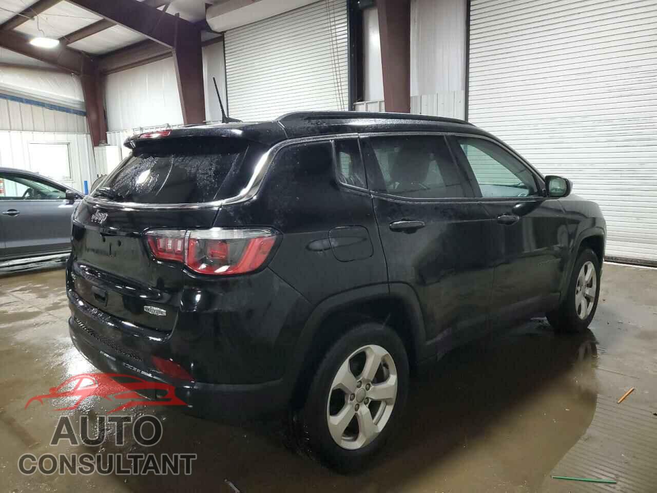 JEEP COMPASS 2018 - 3C4NJDBB3JT179535