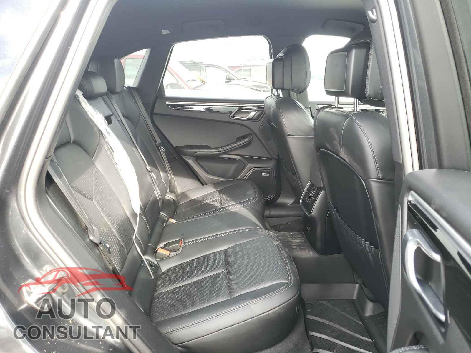 PORSCHE MACAN 2018 - WP1AA2A51JLB10691