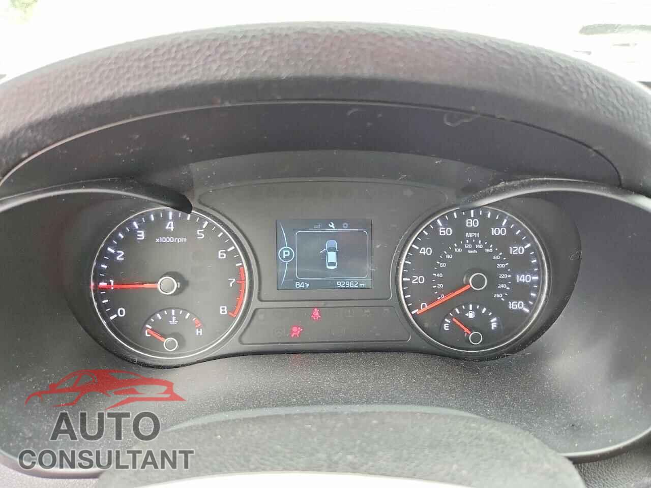 KIA OPTIMA 2017 - KNAGT4L37H5132302