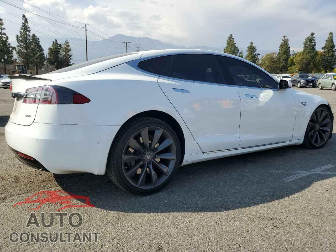 TESLA MODEL S 2016 - 5YJSA1E24GF139047