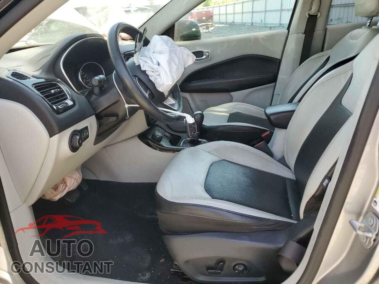 JEEP COMPASS 2020 - 3C4NJDCBXLT155752