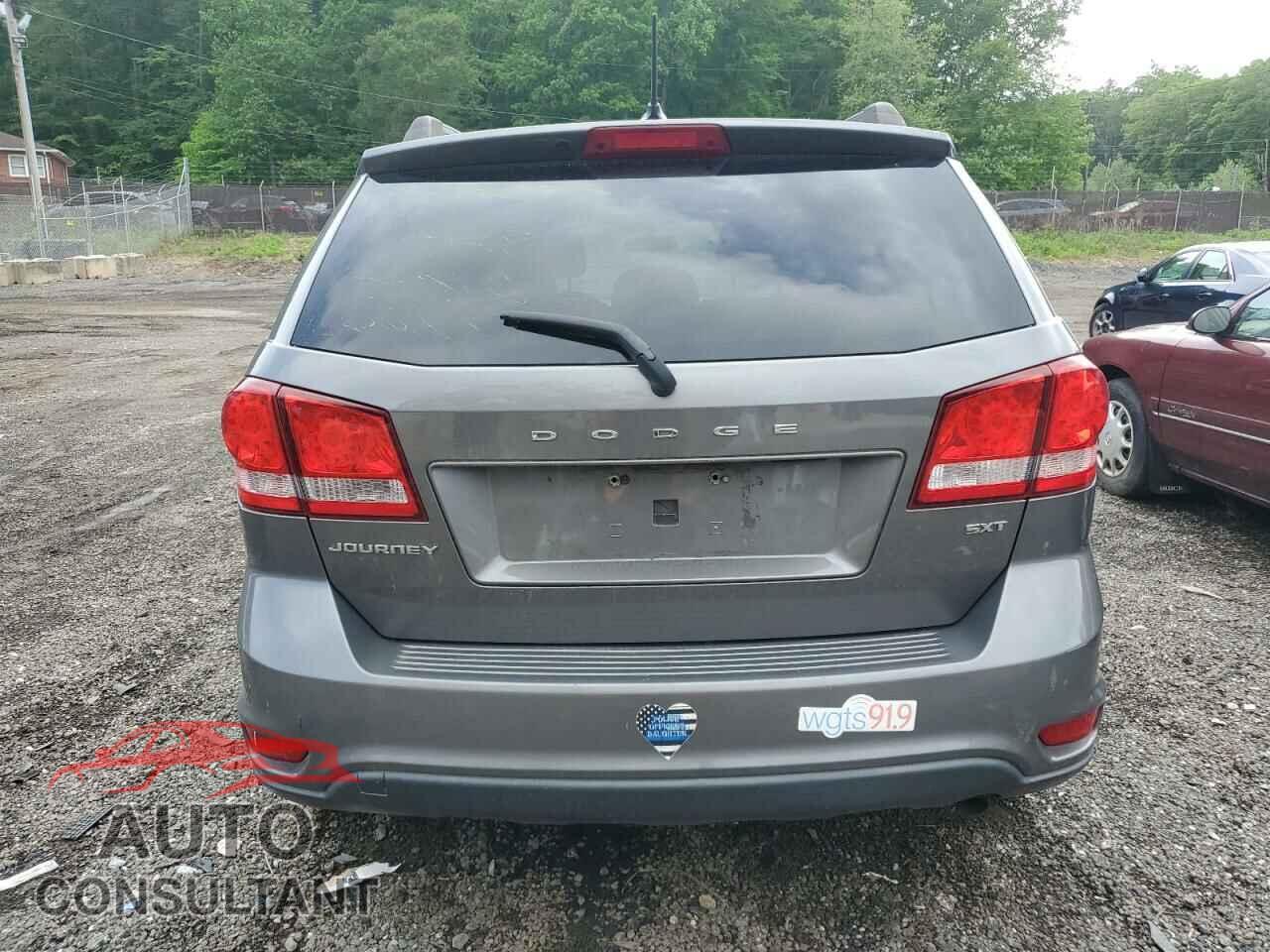 DODGE JOURNEY 2012 - 3C4PDCBB4CT323641