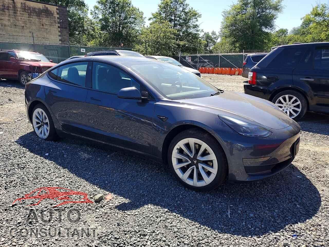 TESLA MODEL 3 2023 - 5YJ3E1EA6PF610258
