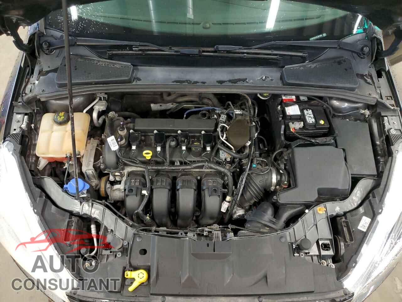 FORD FOCUS 2015 - 1FADP3F21FL307908