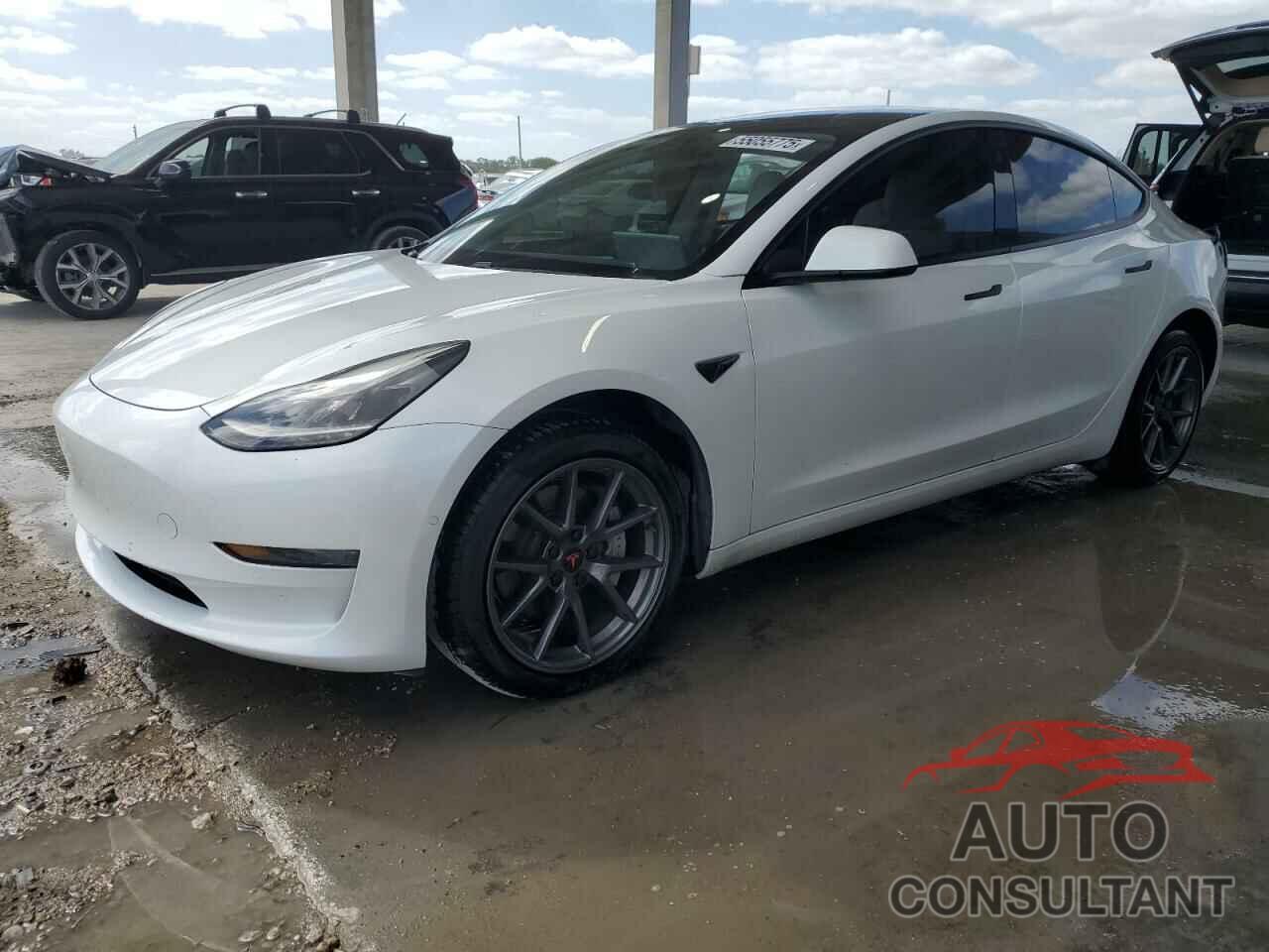 TESLA MODEL 3 2021 - 5YJ3E1EBXMF993027