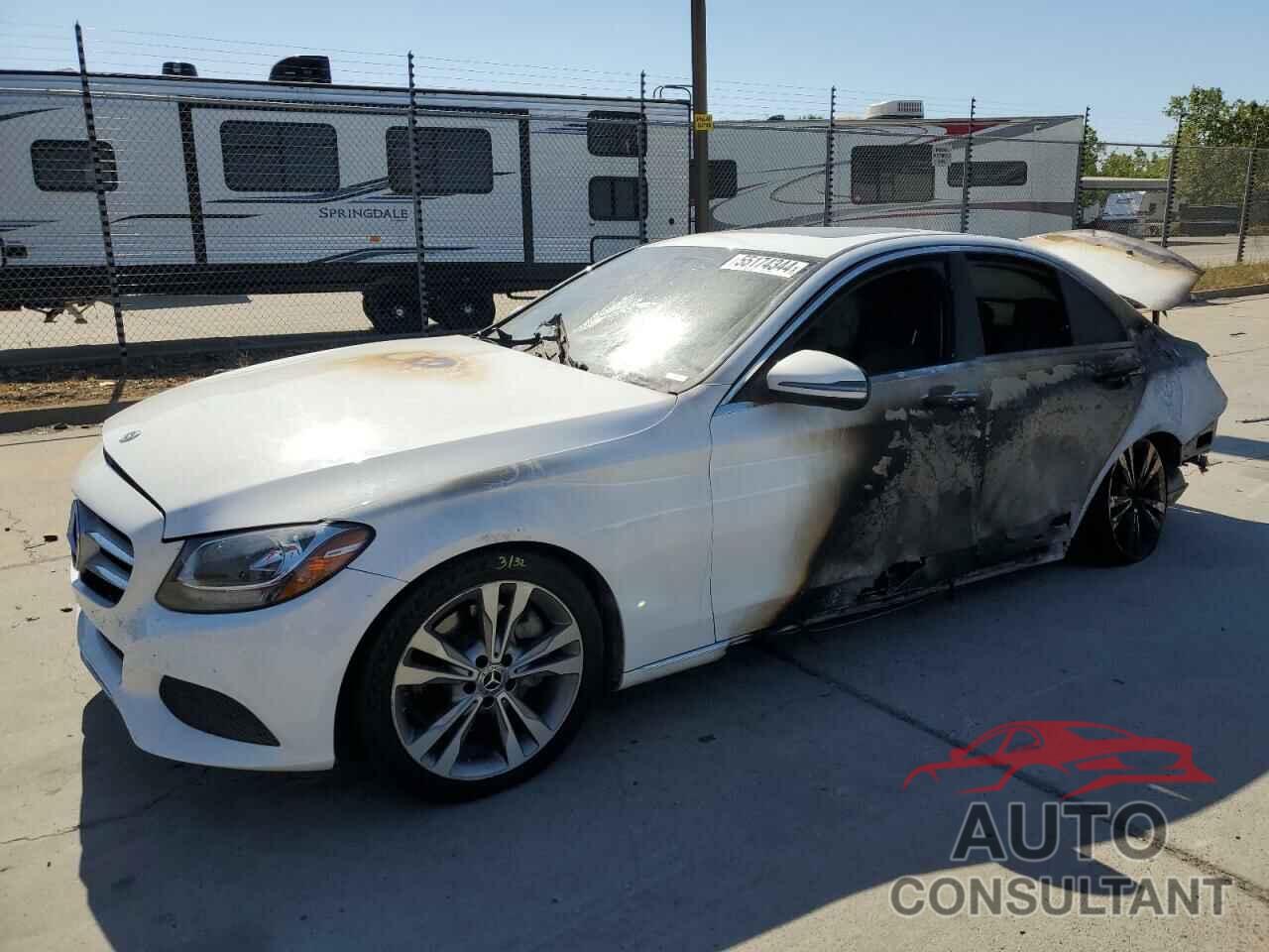 MERCEDES-BENZ C-CLASS 2018 - 55SWF4JB3JU270891