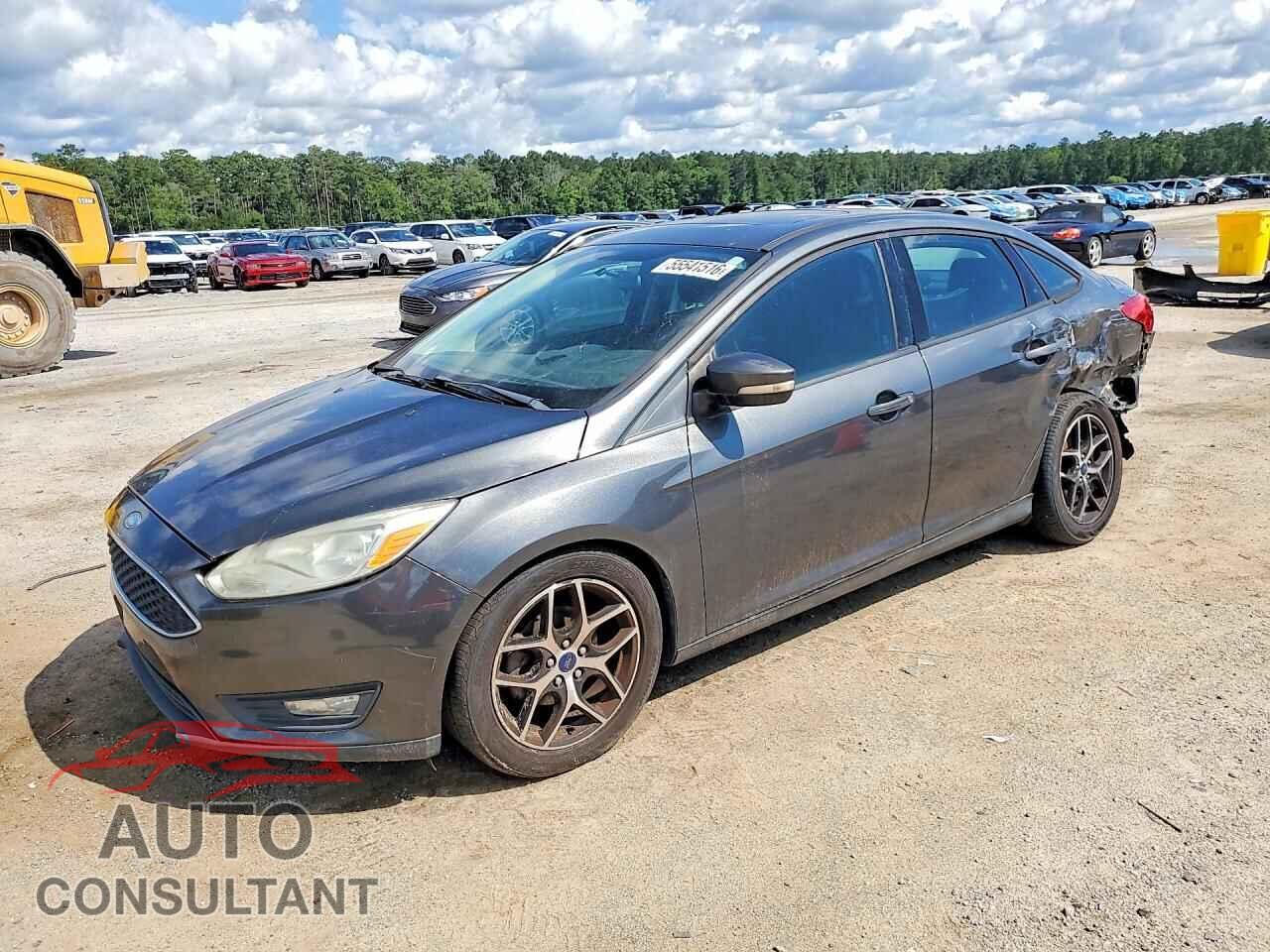 FORD FOCUS 2017 - 1FADP3H28HL227621