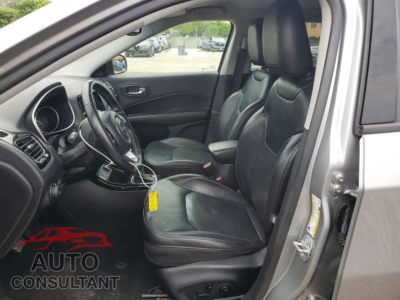 JEEP COMPASS 2019 - 3C4NJCCB7KT802388