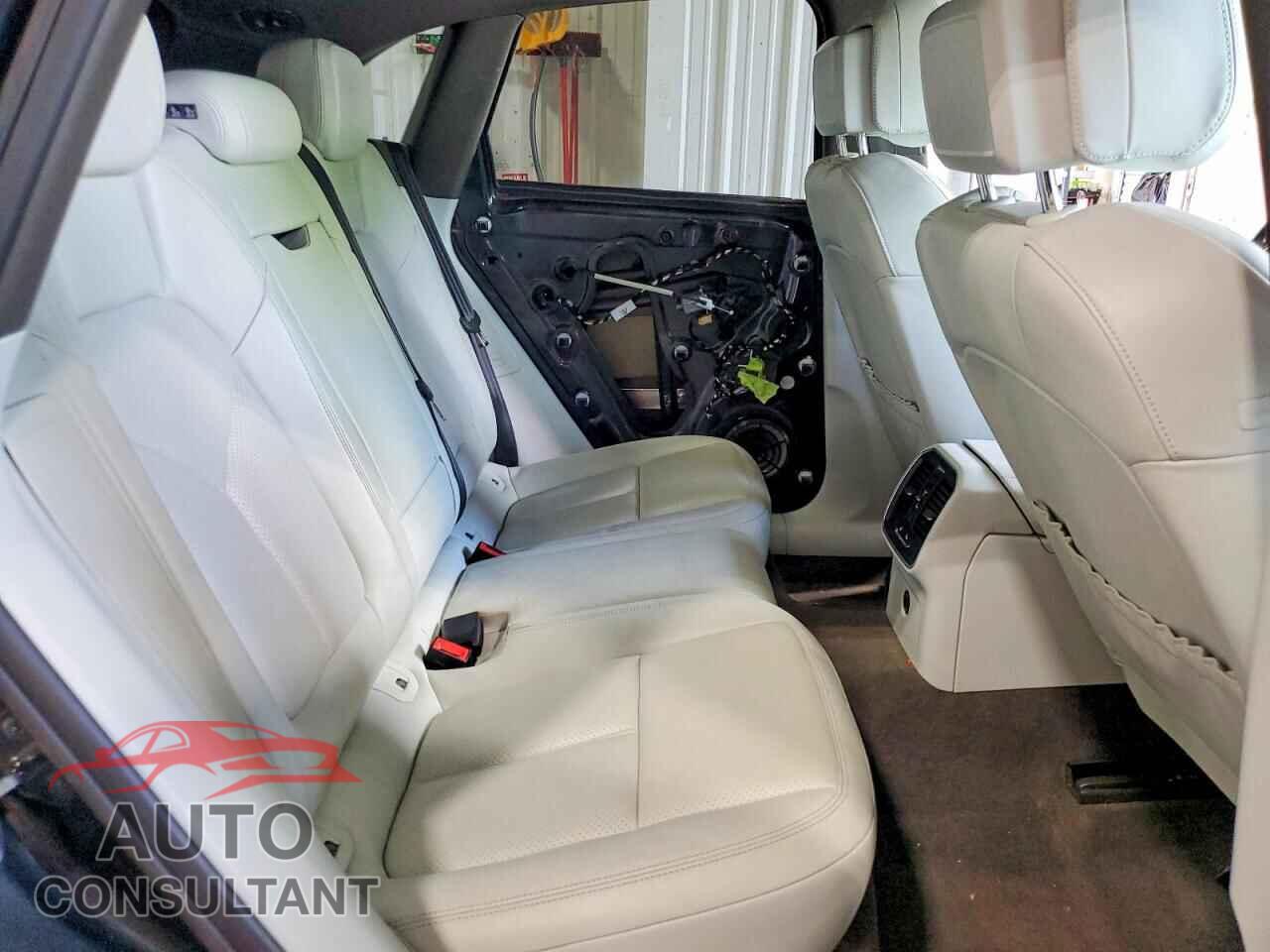 PORSCHE MACAN 2017 - WP1AB2A54HLB20123