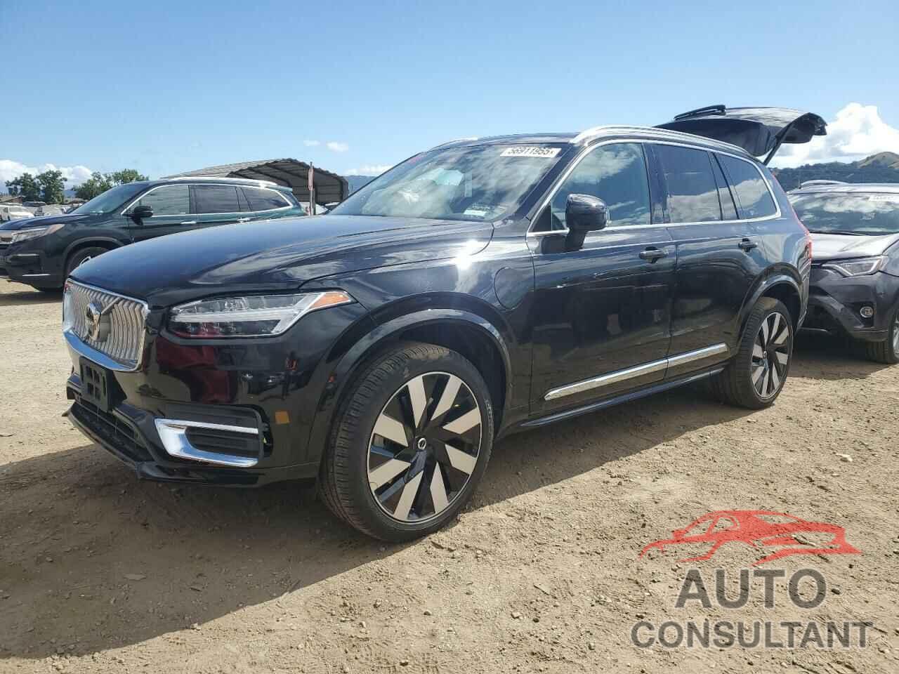 VOLVO XC90 PLUS 2023 - YV4H60CN0P1959375