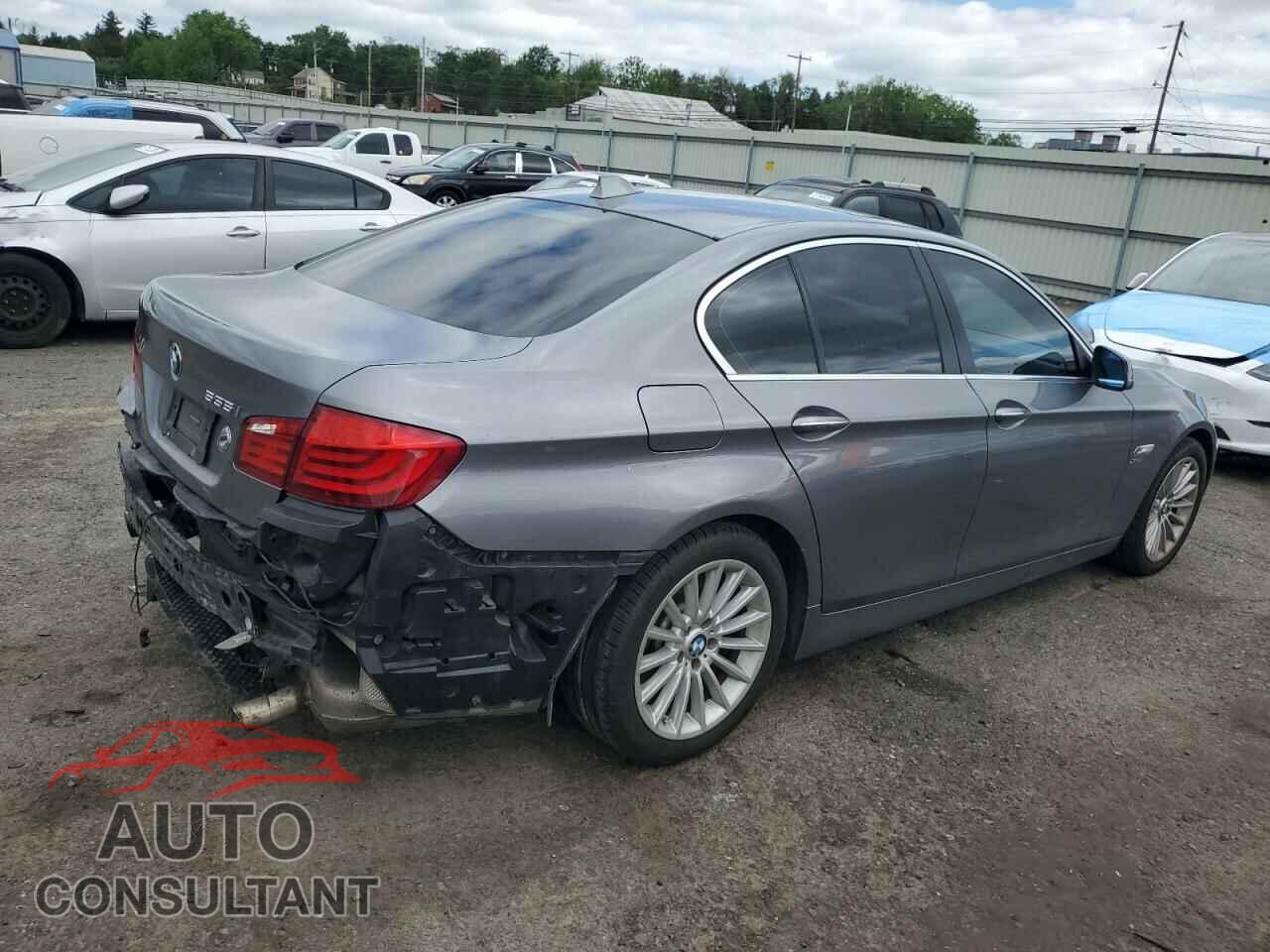 BMW 5 SERIES 2011 - WBAFU7C5XBC879438