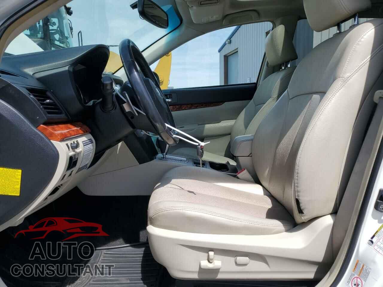 SUBARU OUTBACK 2012 - 4S4BRBLC2C3256767