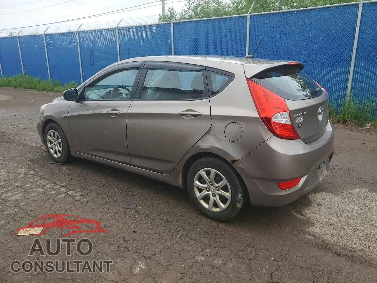HYUNDAI ACCENT 2012 - KMHCT5AE2CU032193