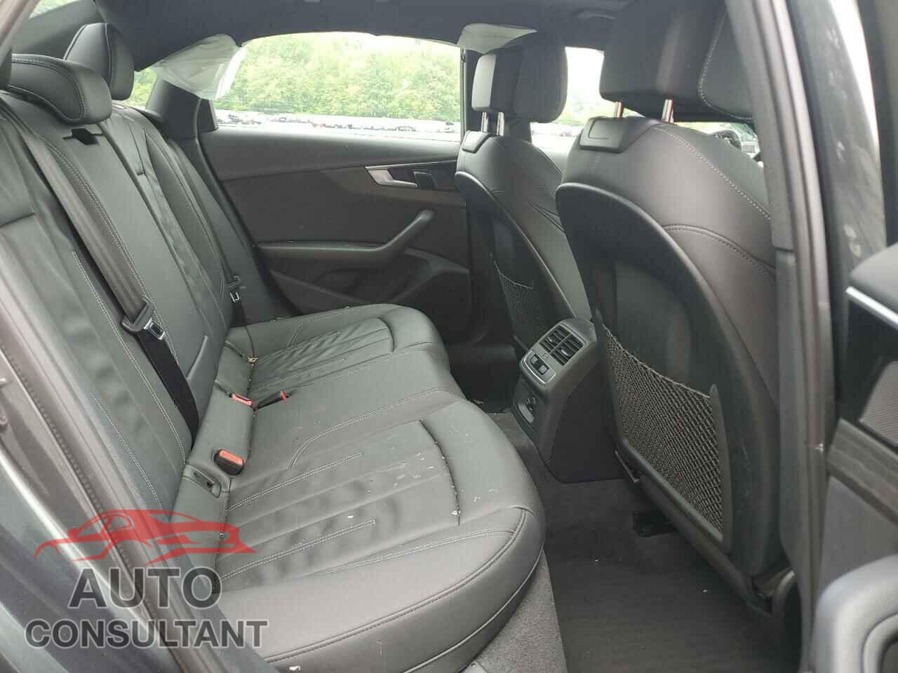 AUDI A4 2021 - WAUDAAF41MN011075