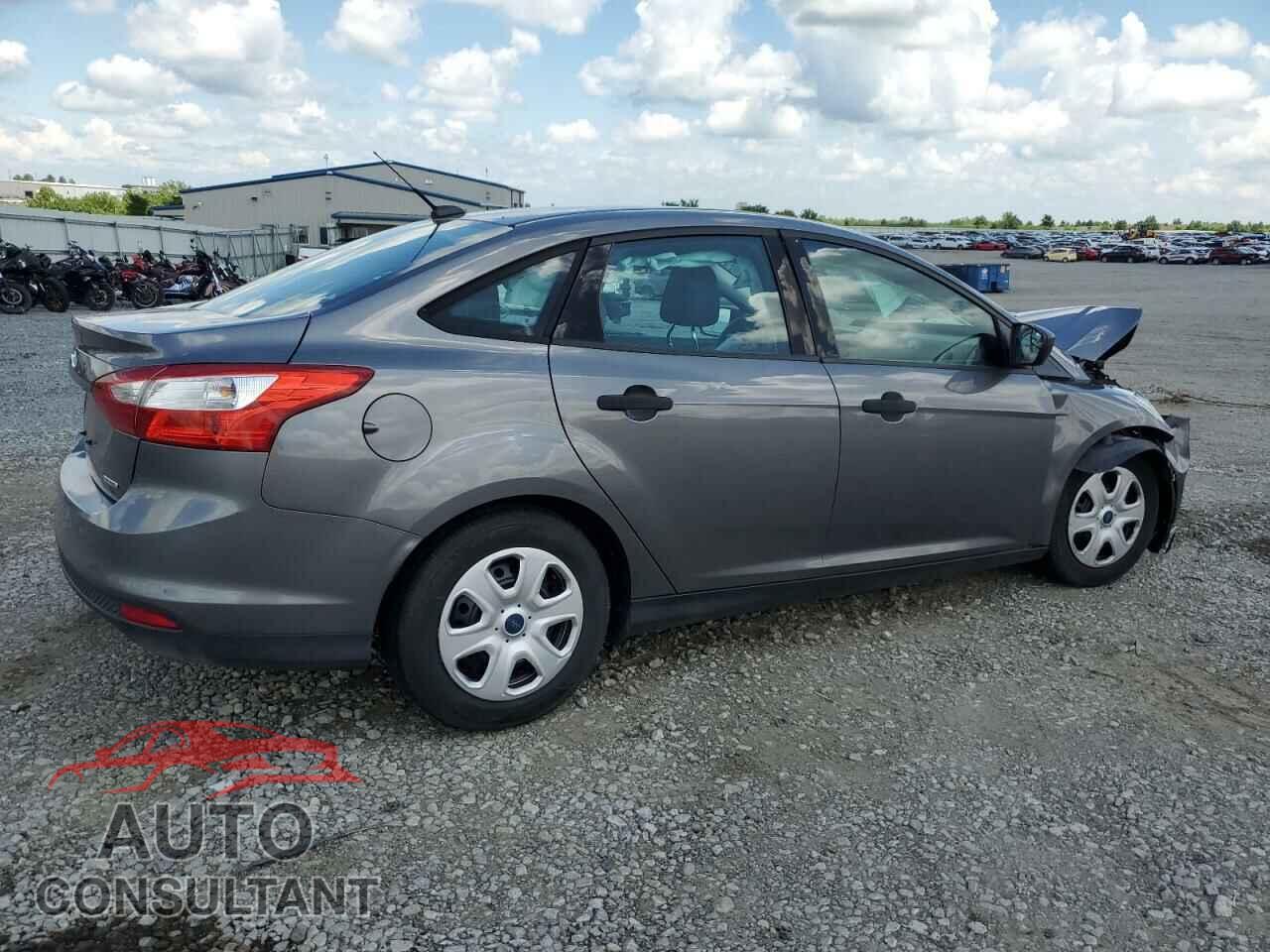 FORD FOCUS 2014 - 1FADP3E23EL410134