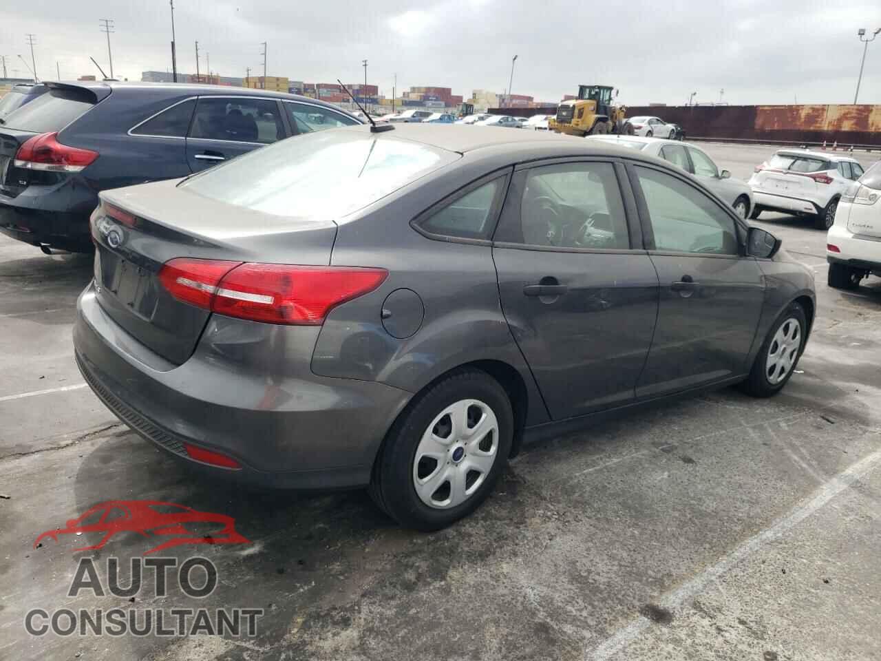 FORD FOCUS 2017 - 1FADP3E21HL223088
