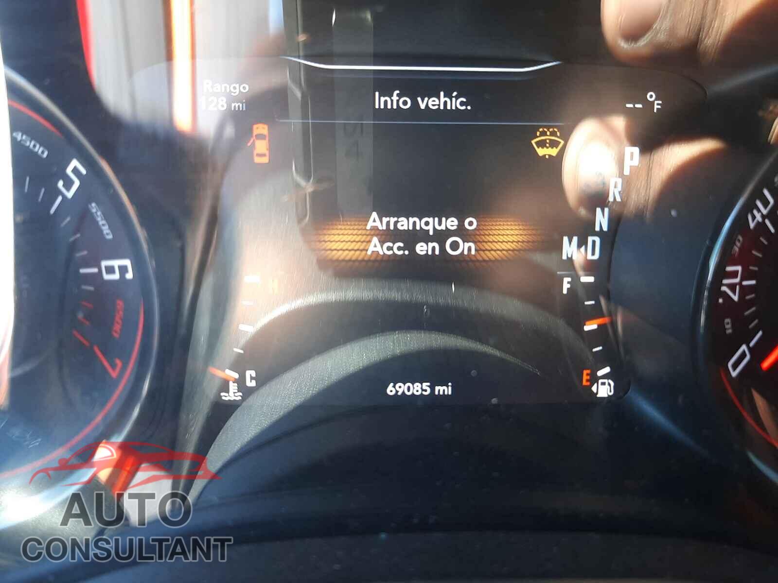 DODGE CHALLENGER 2018 - 2C3CDZAG3JH110821