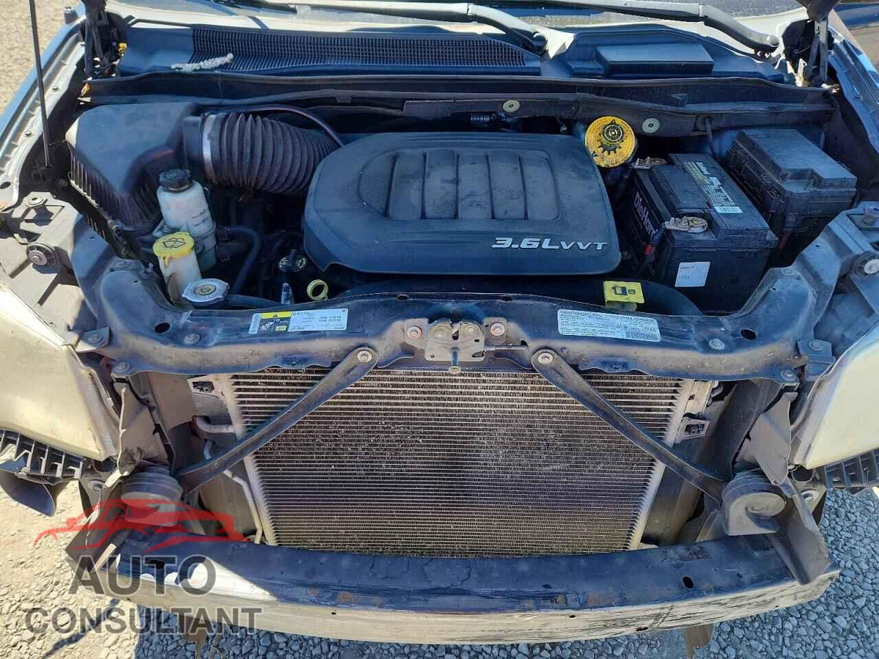DODGE CARAVAN 2013 - 2C4RDGBG9DR791199