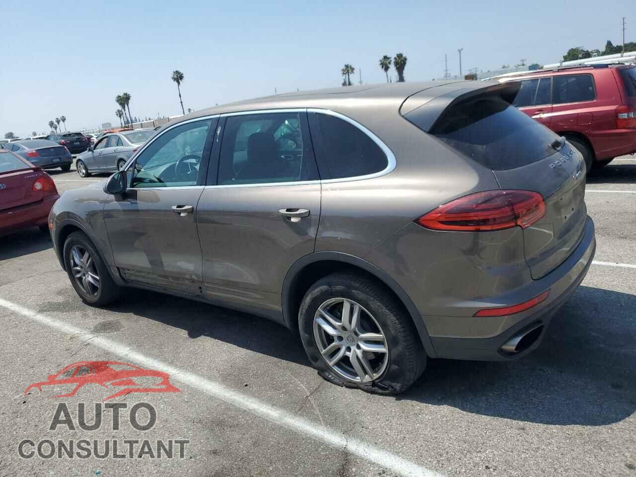PORSCHE CAYENNE 2016 - WP1AA2A20GLA04926