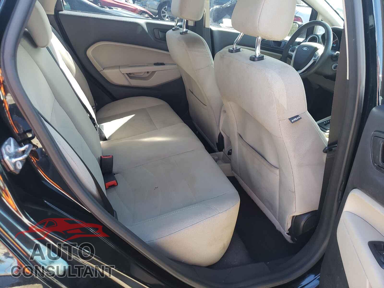 FORD FIESTA 2017 - 3FADP4EJ7HM118907