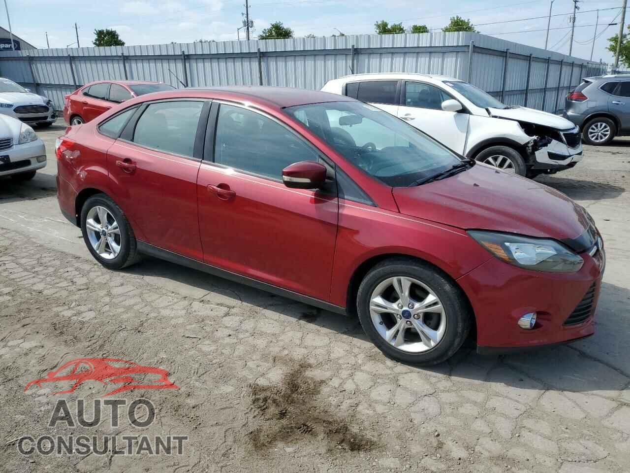 FORD FOCUS 2014 - 1FADP3F22EL371776