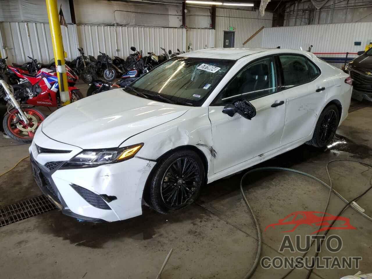 TOYOTA CAMRY 2020 - 4T1G11AK1LU355625