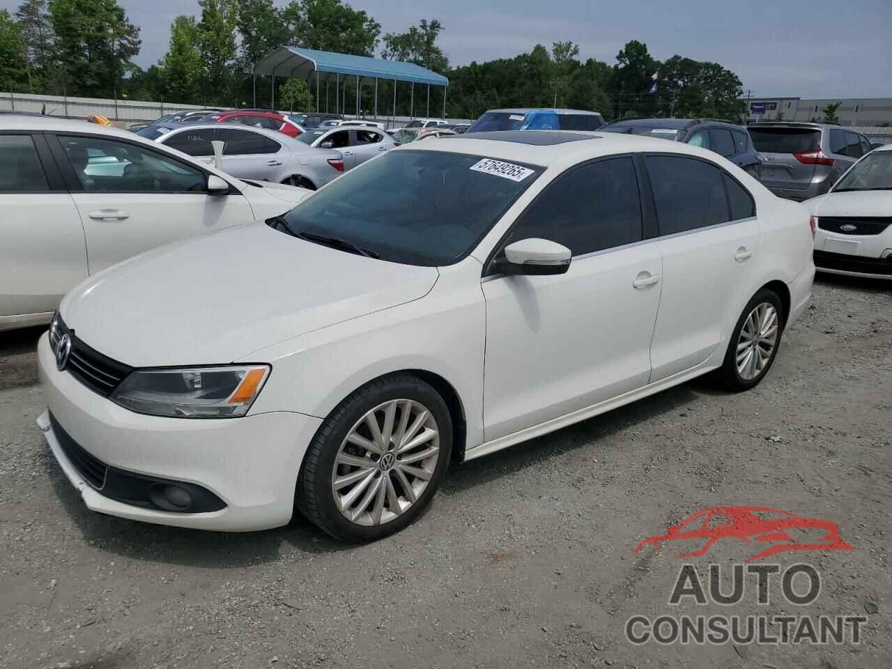 VOLKSWAGEN JETTA 2011 - 3VWLX7AJ5BM358362