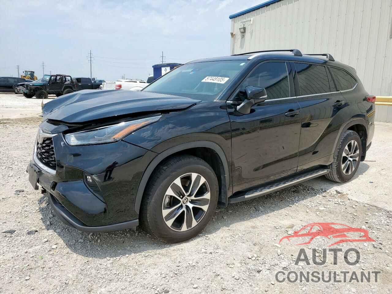 TOYOTA HIGHLANDER 2022 - 5TDGARAH1NS514223