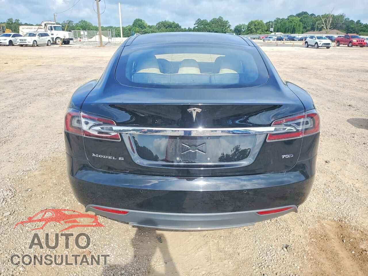TESLA MODEL S 2015 - 5YJSA1E2XFF112806