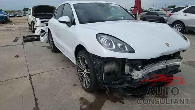 PORSCHE MACAN 2017 - WP1AF2A50HLB61210