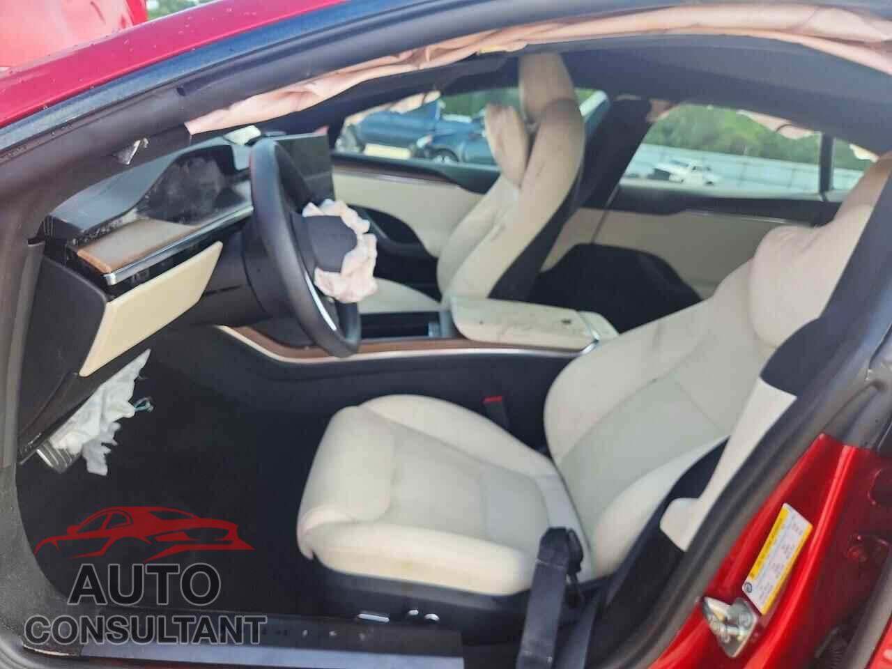 TESLA MODEL S 2023 - 5YJSA1E50PF512451