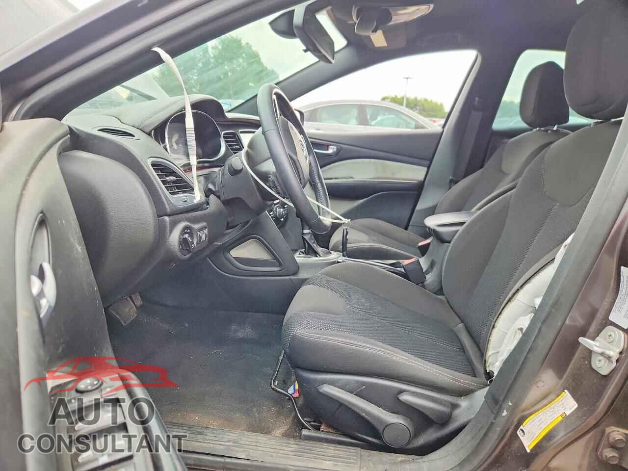 DODGE DART 2015 - 1C3CDFBB6FD200566