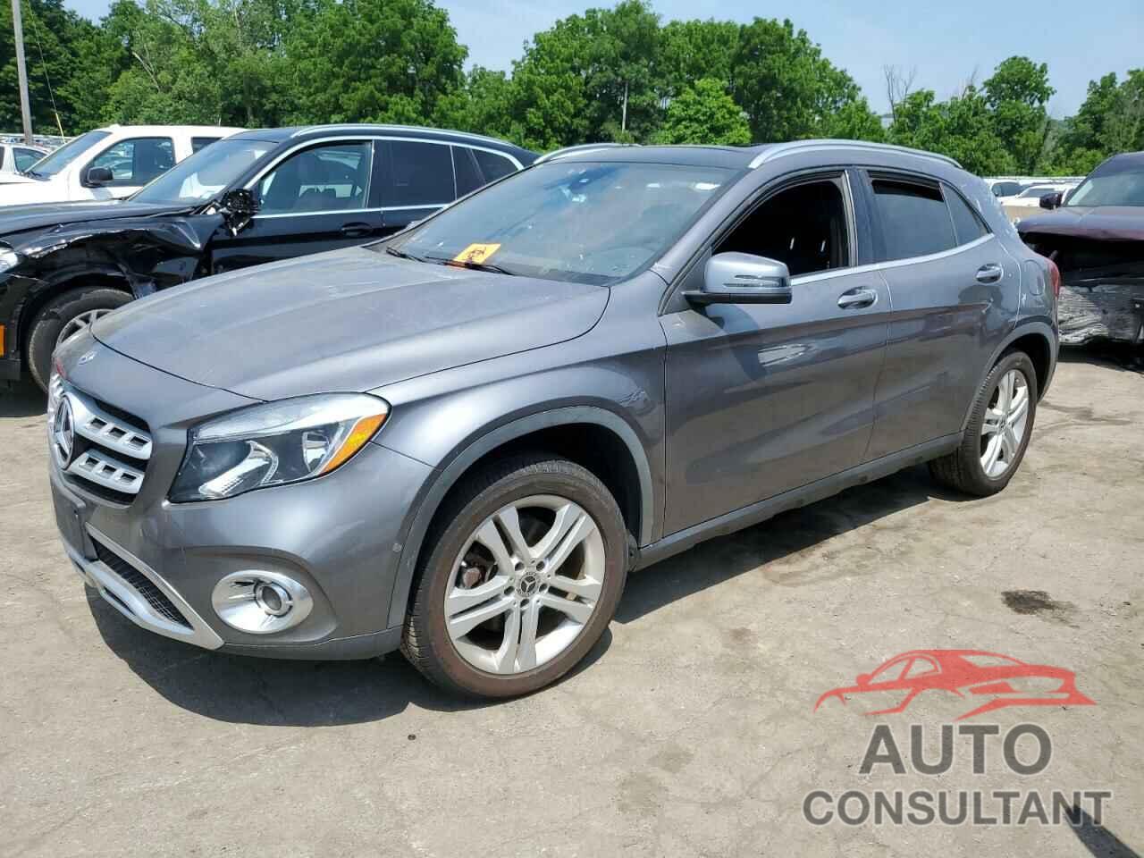 MERCEDES-BENZ GLA-CLASS 2018 - WDCTG4GB7JJ426779