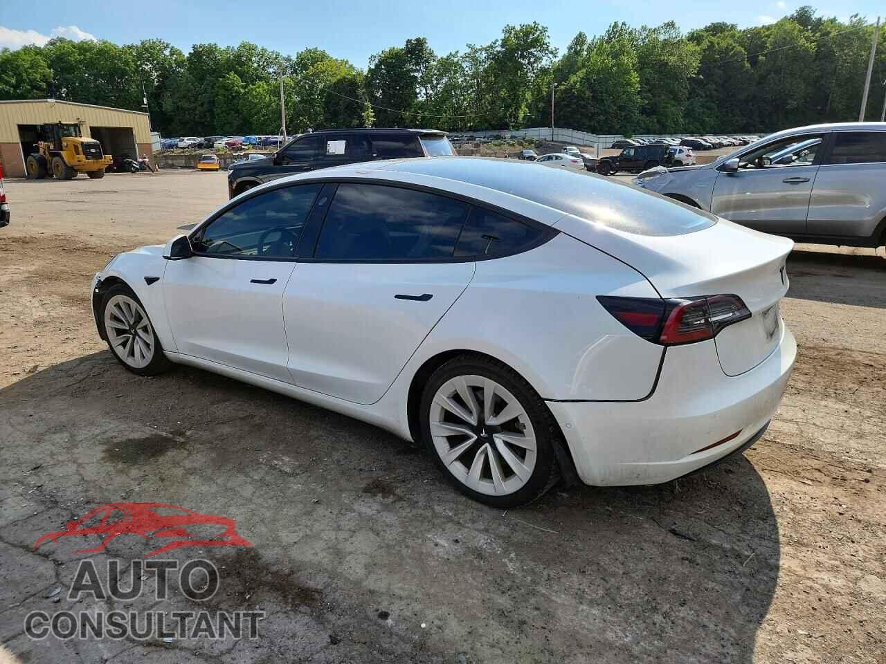 TESLA MODEL 3 2021 - 5YJ3E1EB7MF047435