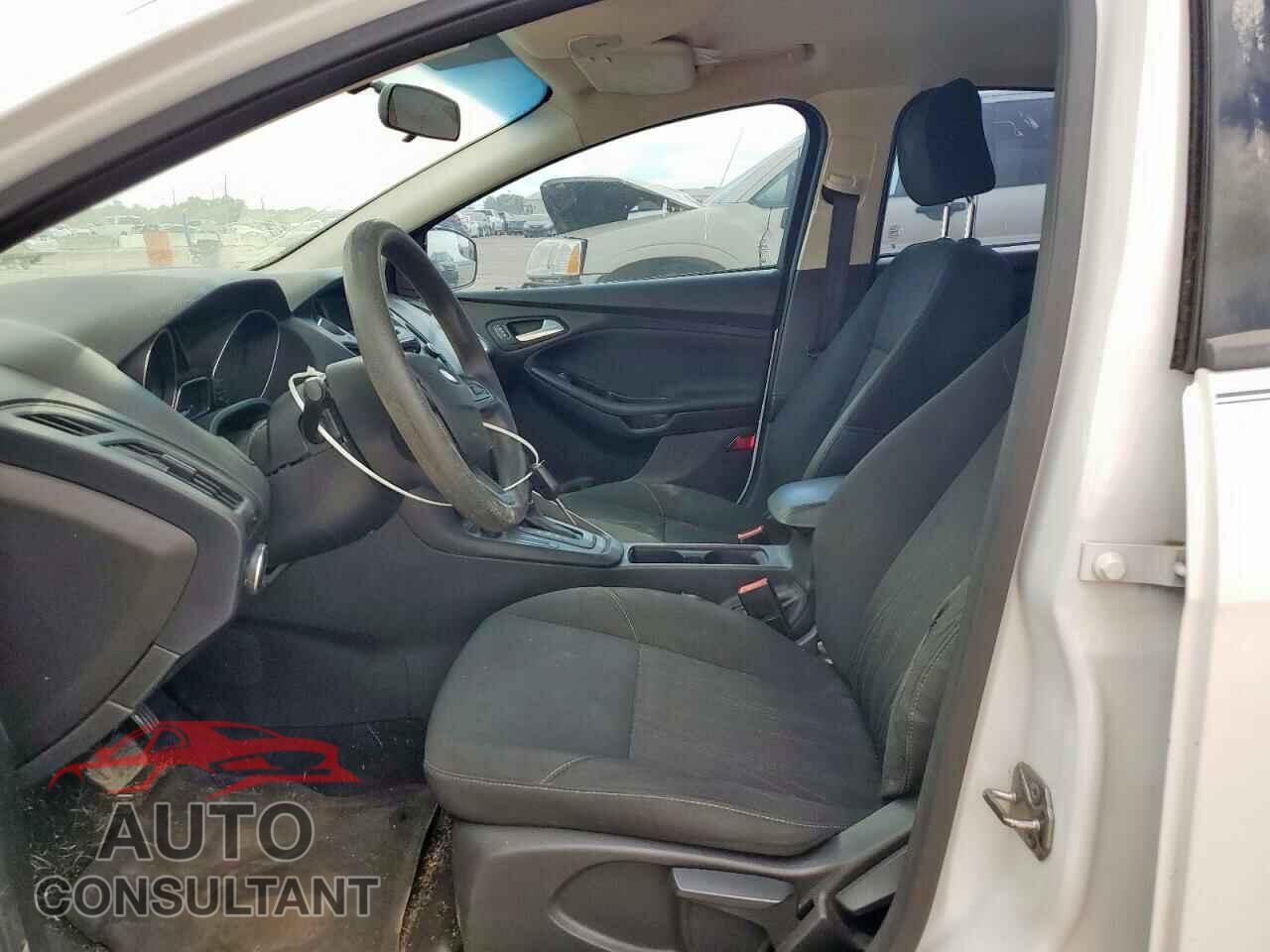 FORD FOCUS 2016 - 1FADP3F23GL336750