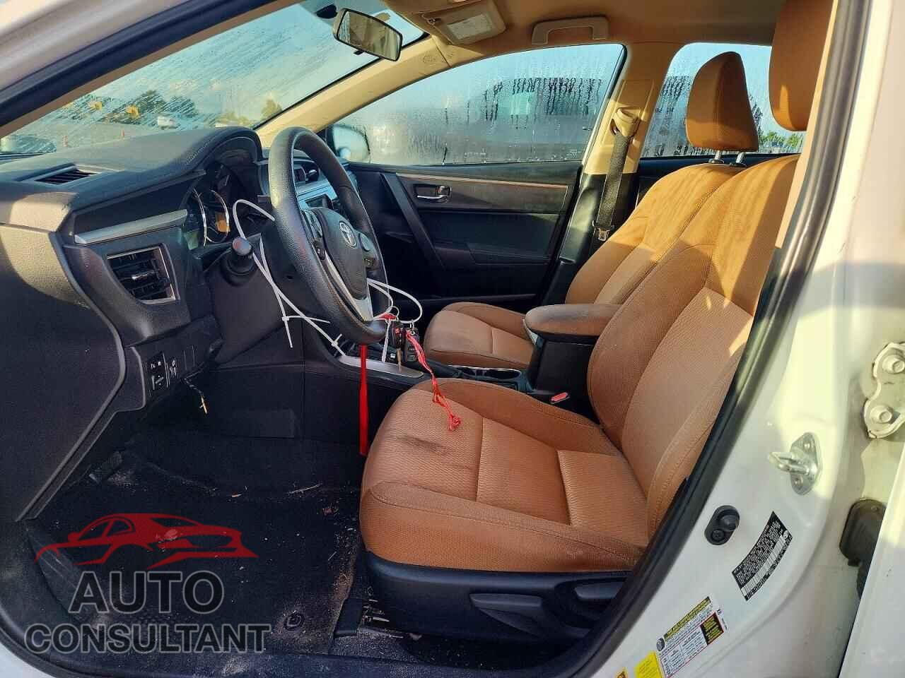 TOYOTA COROLLA 2015 - 5YFBPRHE4FP304987