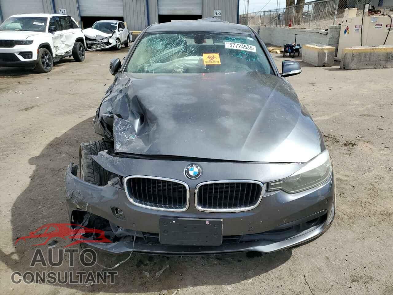 BMW 3 SERIES 2016 - WBA8E5G58GNU21140