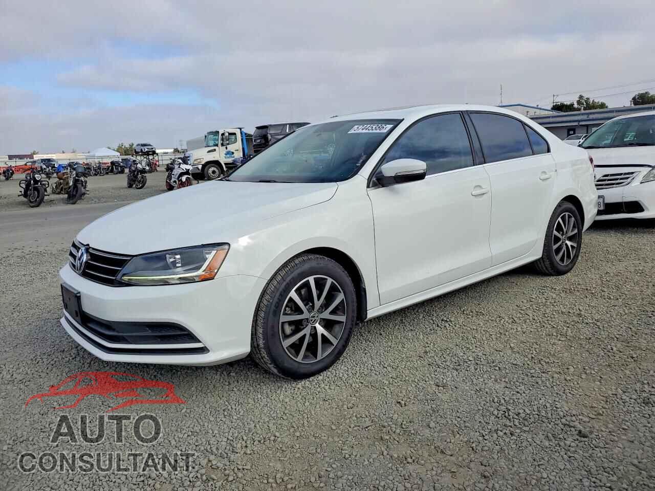 VOLKSWAGEN JETTA 2017 - 3VWDB7AJXHM255546