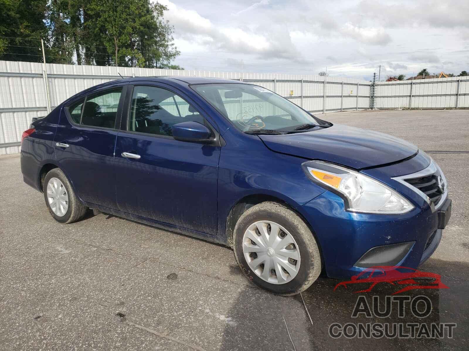 NISSAN VERSA 2018 - 3N1CN7AP1JL811137