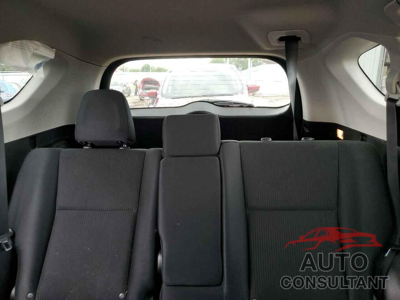 TOYOTA RAV4 2018 - 2T3ZFREV2JW430317