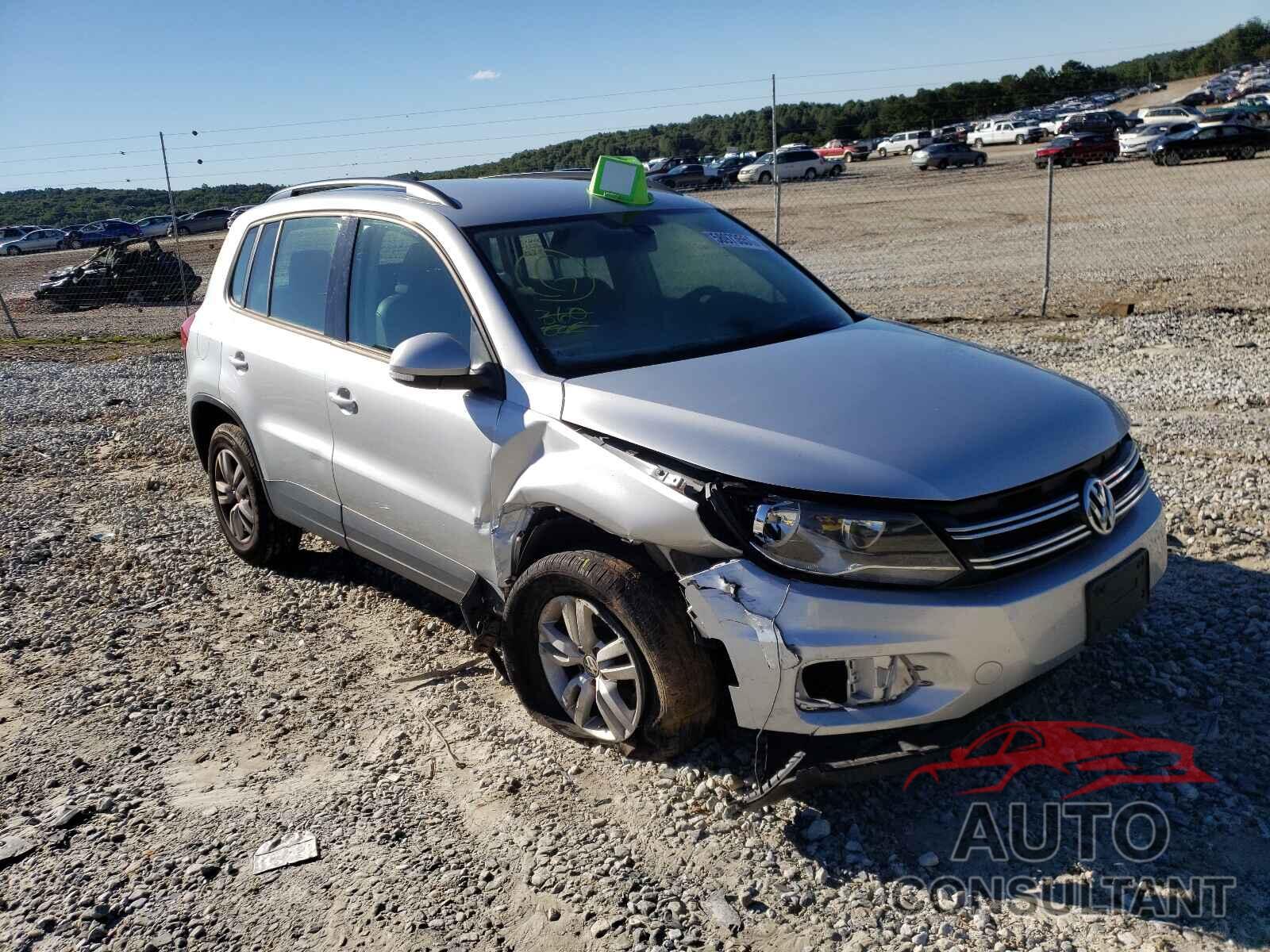 VOLKSWAGEN TIGUAN 2016 - WVGBV7AX9GW035220