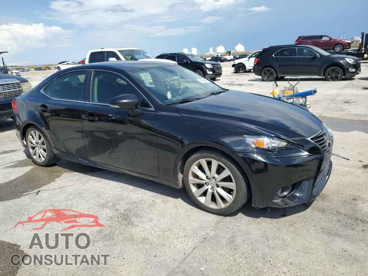 LEXUS IS 2014 - JTHBF1D23E5030501
