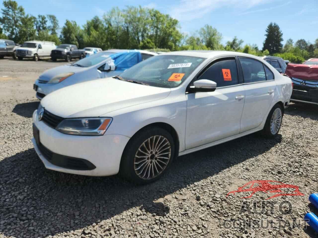 VOLKSWAGEN JETTA 2011 - 3VWDZ7AJ8BM320218