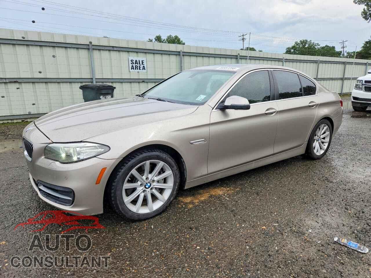 BMW 5 SERIES 2014 - WBA5B3C54ED536620