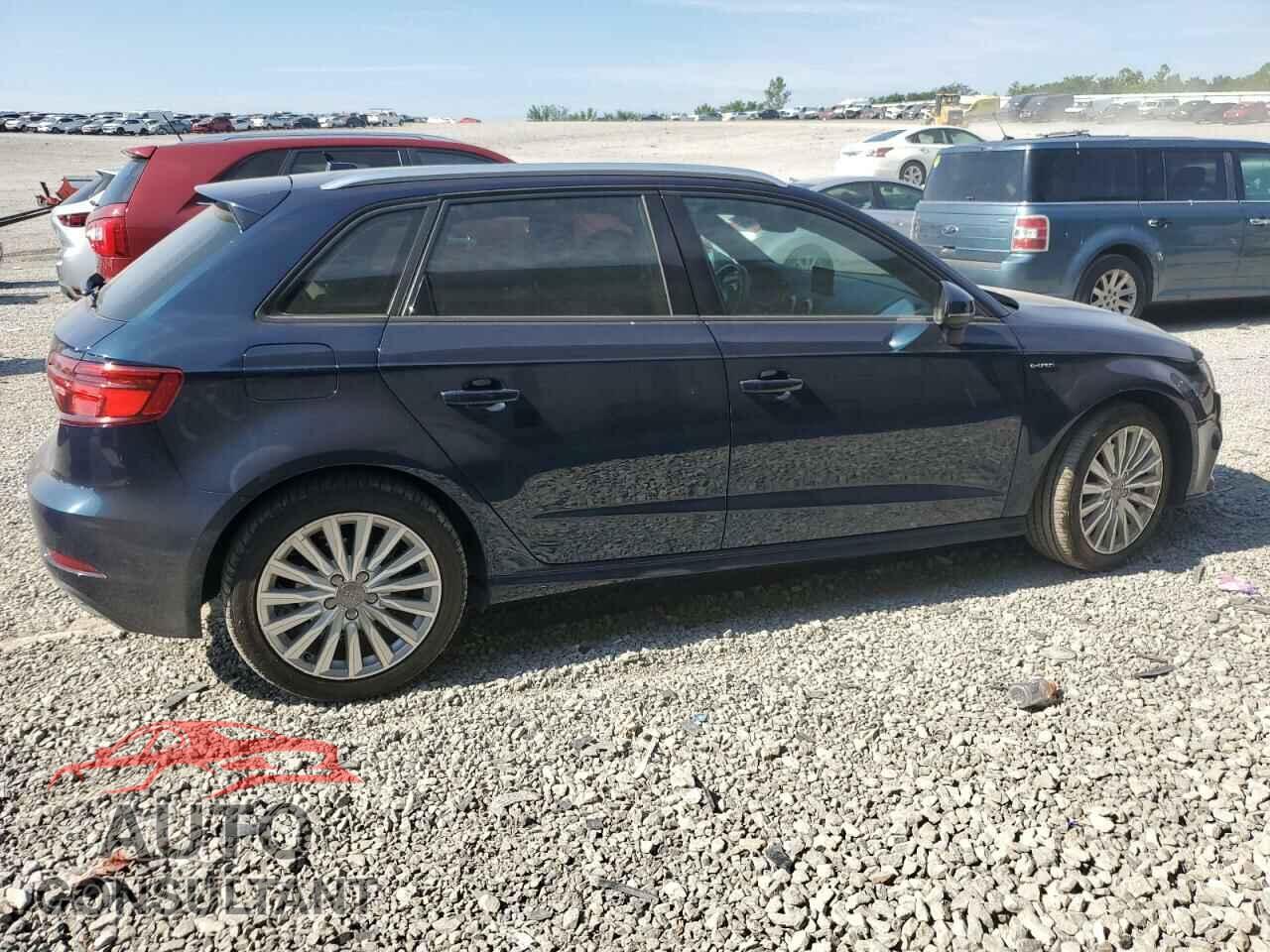 AUDI A3 2017 - WAUUPBFF9HA077411