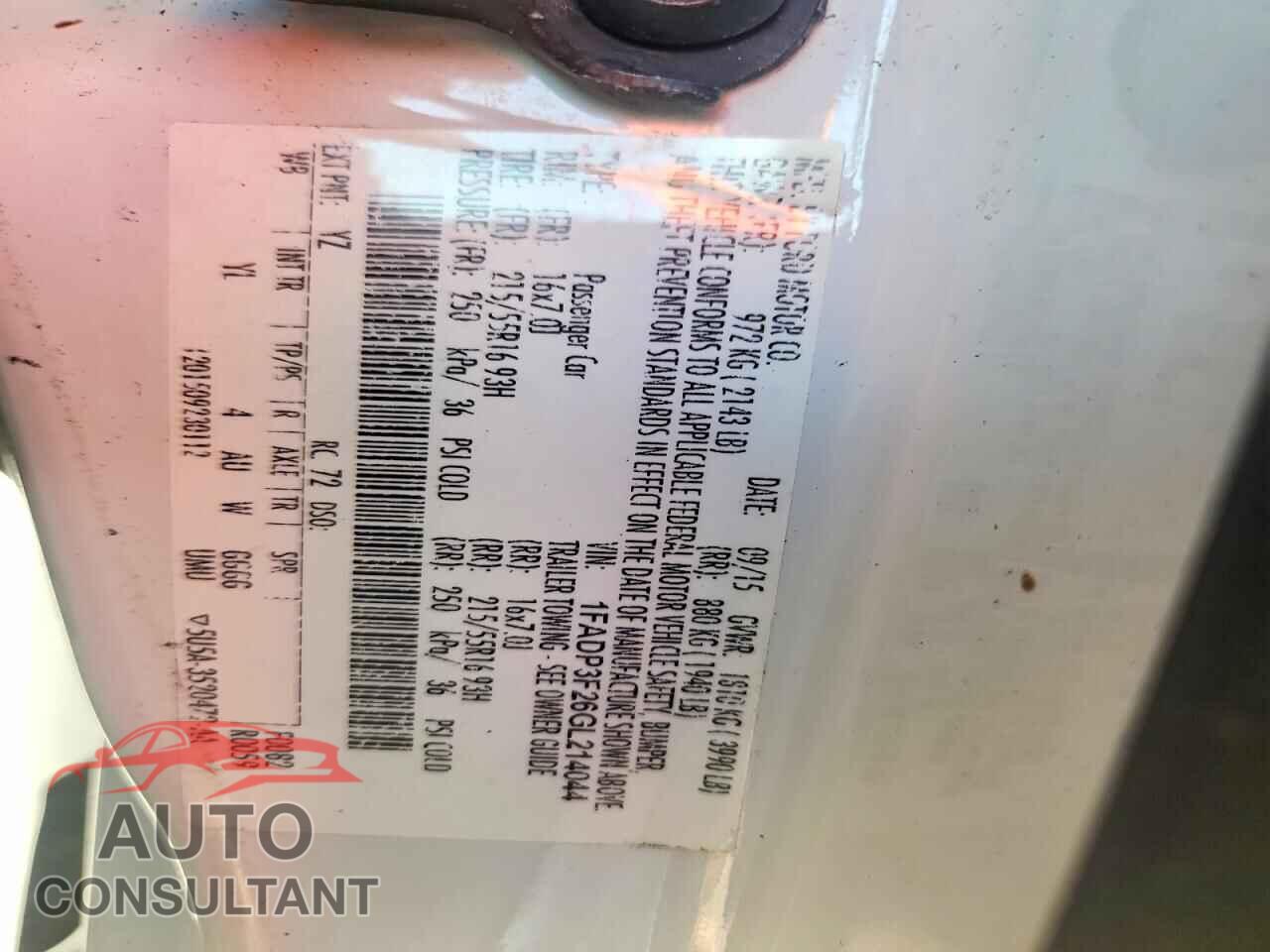 FORD FOCUS 2016 - 1FADP3F26GL214044